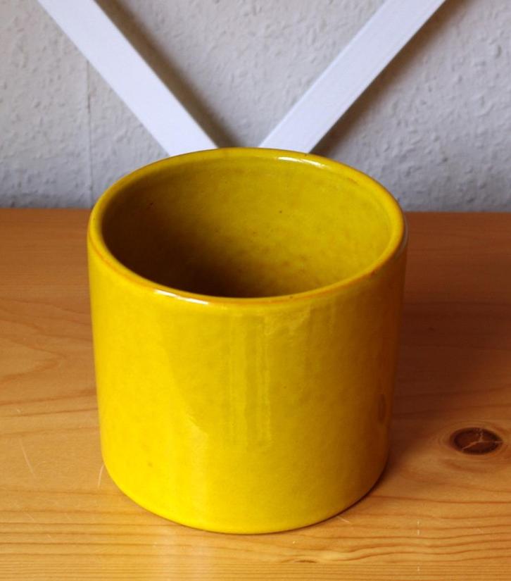 Bloempot van ADCO geel, Antiek en Kunst, Antiek | Keramiek en Aardewerk, Ophalen of Verzenden