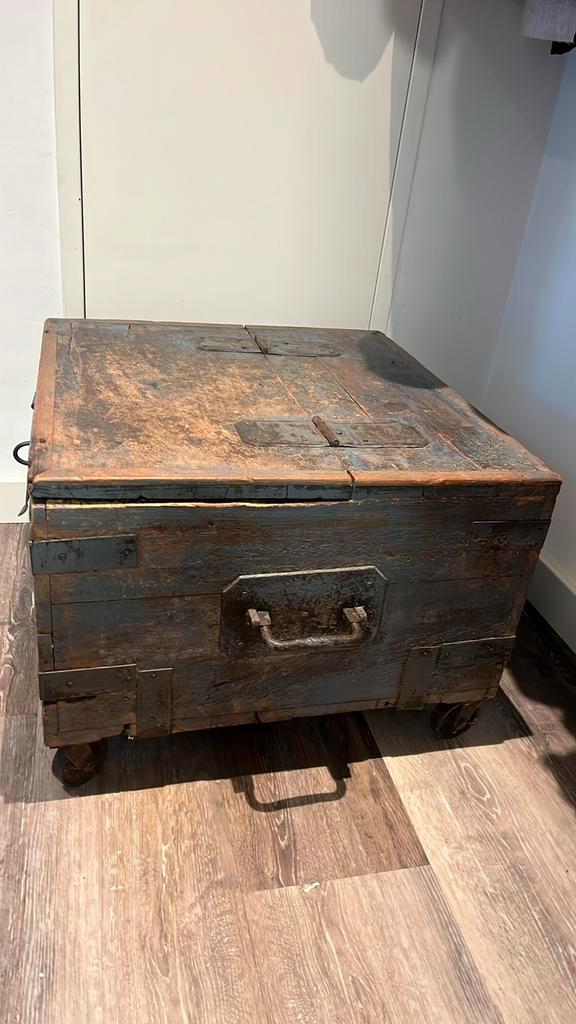 Salontafel industrieel/opbergkist, Huis en Inrichting, Tafels | Salontafels, Minder dan 50 cm, 50 tot 100 cm, Rechthoekig, Ophalen