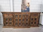 Antieke India dressoir., Ophalen