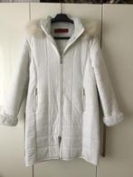 Winterjas bont gevoerd maat 38. 40, Kleding | Dames, Jassen | Winter, Ophalen, Zo goed als nieuw, Maat 38/40 (M), Zwart