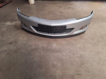 Voorbumper Opel Astra H  facelift model beschikbaar voor biedingen