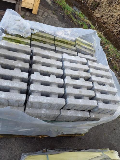 Grastegels grijs 70 stuks 25x25x10, Tuin en Terras, Tegels en Klinkers, Nieuw, Terrastegels, Beton, 5 tot 10 m², Ophalen