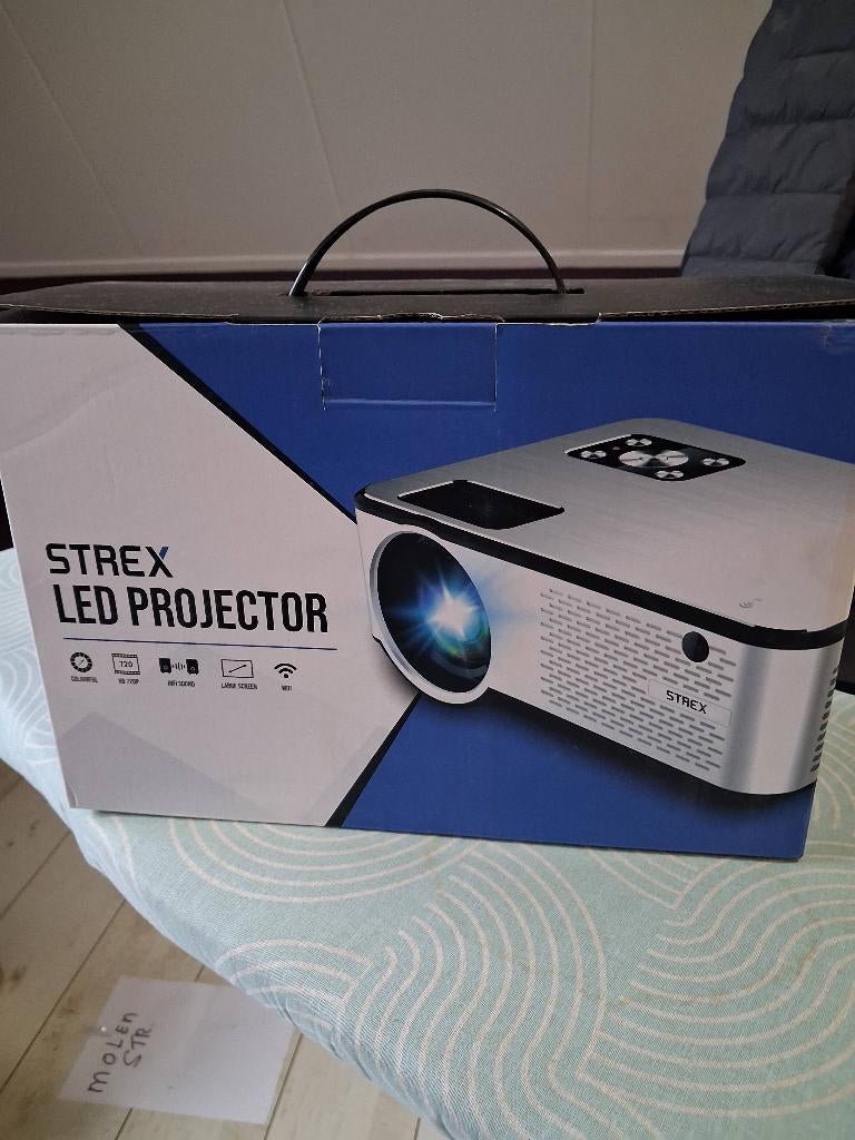 Beamer, Audio, Tv en Foto, Beamers, Ophalen, Zo goed als nieuw, LED, Strex