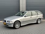 BMW E36 323i Touring 1999 Facelift M52 | Leder | Youngtimer, Auto's, Automaat, Achterwielaandrijving, Zwart, 2494 cc
