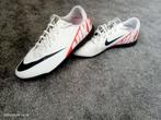 zaalvoetbalschoenen, Sport en Fitness, Voetbal, Maat XS of kleiner, Ophalen, Zo goed als nieuw, Schoenen