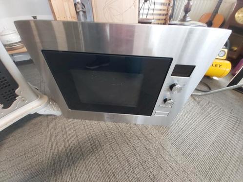 zgan! Inventum IMC6132F combimagnetron inbouw, Witgoed en Apparatuur, Magnetrons, Zo goed als nieuw, Inbouw, 45 tot 60 cm, Grill