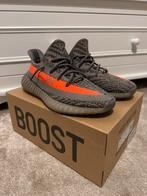 Adidas Yeezy Boost 350 V2 Beluga Reflective Maat 44 2/3, Ophalen, Zo goed als nieuw, Overige kleuren