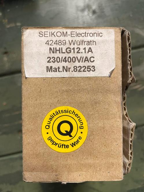 4x Seikom positieschakelaar nieuw in doos, Doe-het-zelf en Verbouw, Gereedschap | Machine-onderdelen en Toebehoren, Zo goed als nieuw