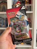 Pokémon Evolving Skies Booster met Latias Pin, Ophalen of Verzenden, Nieuw, Booster