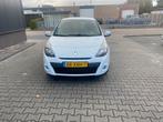 Renault Clio 1.2 16V 55KW 5-DRS E4 2012 Wit, Auto's, Renault, Voorwielaandrijving, 74 pk, 4 cilinders, Wit