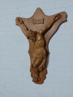 Groot gesneden Jezus aan het kruis, linde- en eikenhout, Antiek en Kunst, Antiek | Religie, Ophalen