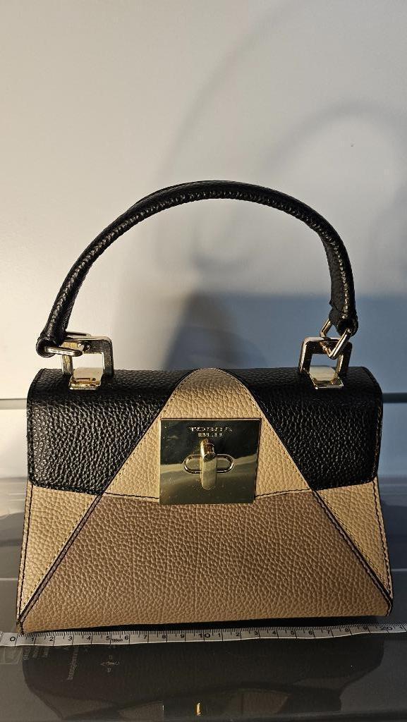 Chique Tosca Blu Handtas - Zwart & Nude Kleurblok, Sieraden, Tassen en Uiterlijk, Tassen | Damestassen, Zo goed als nieuw, Handtas