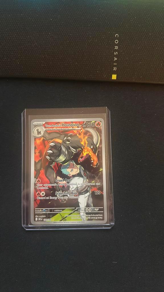 Team rocket’s Houndoom (DRI 191) destined rivals pokemon, Hobby en Vrije tijd, Verzamelkaartspellen | Pokémon, Nieuw, Losse kaart