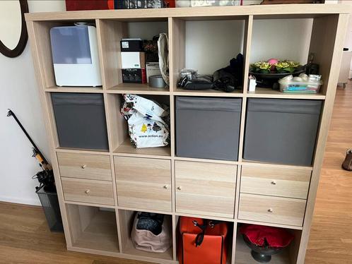 Kallax kaat 4x4 incl toebehoren, Huis en Inrichting, Kasten | Lockerkasten, Zo goed als nieuw, Ophalen