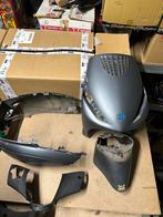 Originele kappenset piaggio zip mat grijs, Ophalen of Verzenden, Gebruikt, Kap, Piaggio