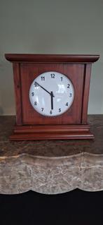 Klok designed by Karlsson Bijenkorf, Ophalen of Verzenden, Gebruikt, Analoog, Staande klok