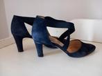 donkerblauwe suede pumps maat 41 van Dungelman, Kleding | Dames, Schoenen, Pumps, Blauw, Ophalen of Verzenden, Gedragen