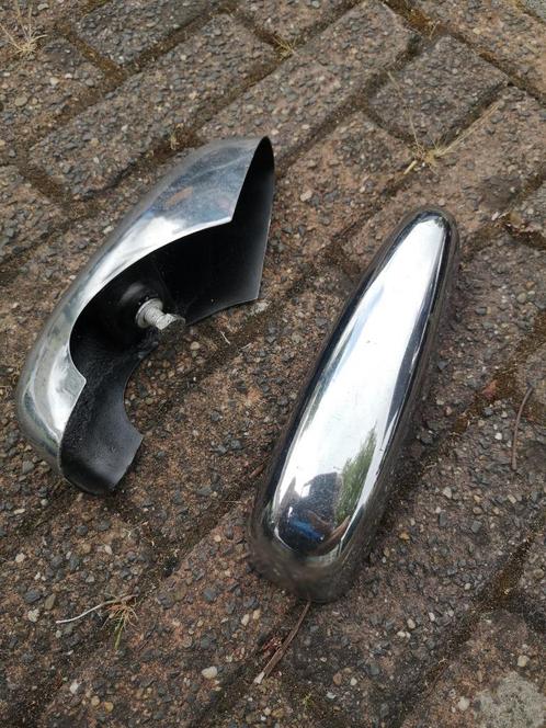 Gezocht; voorbumper rosetten Volvo Amazon, Auto-onderdelen, Carrosserie en Plaatwerk, Bumper, Volvo, Voor, Links, Rechts, Gebruikt
