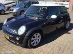 Mini Mini 1.6 Cooper Pepper super nette auto rijd perfect, Auto's, Voorwielaandrijving, Gebruikt, 4 cilinders, 4 stoelen