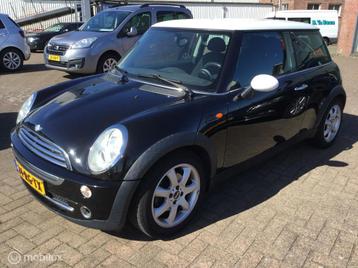 Mini Mini 1.6 Cooper Pepper super nette auto rijd perfect beschikbaar voor biedingen