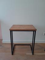 Bijzettafeltje zwart metaal / hout, 45 tot 60 cm, Minder dan 55 cm, Ophalen of Verzenden, Zo goed als nieuw