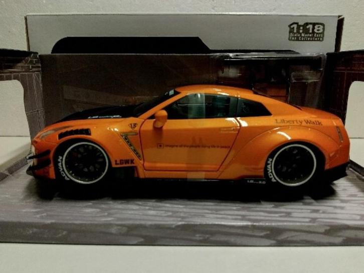 Nissan GT-R Liberty Walk incl spoiler new Solido 1:18 KRD, Hobby en Vrije tijd, Modelauto's | 1:18, Zo goed als nieuw, Auto, Solido