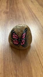 Beschilderde steen vlinder, Ophalen of Verzenden, Zo goed als nieuw