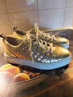 Goudkleurige leren schoenen maat 39/40, Ophalen of Verzenden, Zo goed als nieuw, Overige kleuren, Sneakers of Gympen