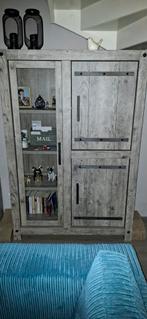 Buffet/vitrine kast, Ophalen, Met deur(en), 100 tot 150 cm, Glas
