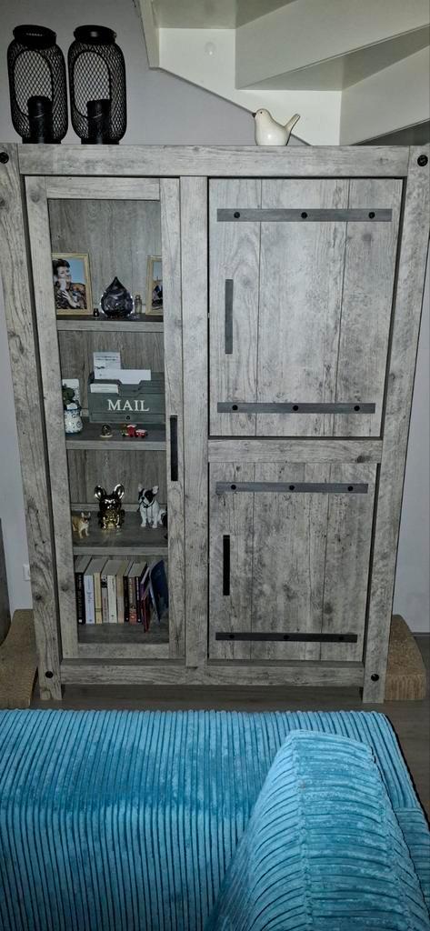 Buffet/vitrine kast, Huis en Inrichting, Kasten | Buffetkasten, Zo goed als nieuw, 150 tot 200 cm, 100 tot 150 cm, 25 tot 50 cm