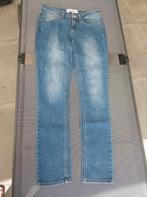 Jeans fitt originals maat 36, Kleding | Dames, Spijkerbroeken en Jeans, Gedragen, Ophalen of Verzenden