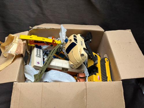 VINTAGE CORGI, TONKA, DICKY TOYS ((((((GARAGEVONDST))))))), Hobby en Vrije tijd, Modelauto's | 1:43, Gebruikt, Auto, Corgi, Ophalen of Verzenden