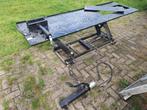 Datona motorheftafel DT-57402, Motoren, Ophalen
