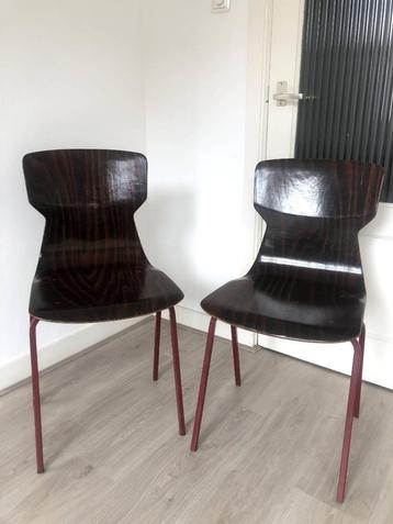 Vintage Obo Eromes stoelen beschikbaar voor biedingen