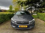 Opel Astra 1.4t Innovation! (150pk) 5-Drs! Navi! Winterpakke, Te koop, 1399 cc, Zilver of Grijs, Airconditioning