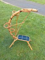 Vintage manou plantenstandaard met tafeltje., Antiek en Kunst, Ophalen
