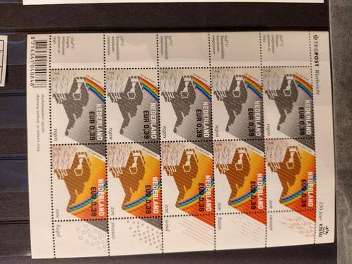 Diverse Postfrisse Velletjes Uit 2004, Postzegels en Munten, Postzegels | Nederland, Postfris, Na 1940, Ophalen of Verzenden