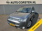 Mitsubishi Outlander 2.0I PHEV Instyle Leder Schuifdak Trekh, Auto's, Euro 5, Outlander, Zwart, 4 cilinders