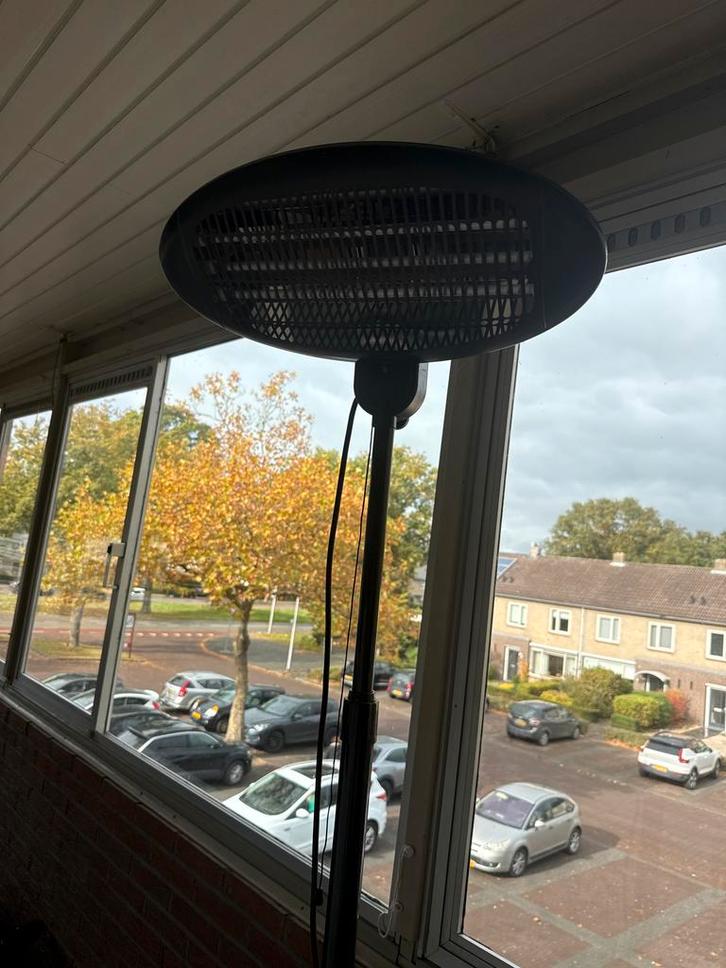 Staande Terrasverwarmer - Warmte voor Buiten!, Tuin en Terras, Terrasverwarmers, Gebruikt, Elektrisch, Vloer, Ophalen of Verzenden