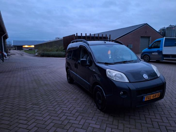 Nette mmbs Fiat fiorino, Zakelijke goederen, Agrarisch | Tractoren, tot 80 Pk, Gebruikt, Ophalen of Verzenden