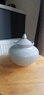Pot met deksel, Gebruikt, Overige kleuren, Aardewerk of Porselein, Ophalen of Verzenden