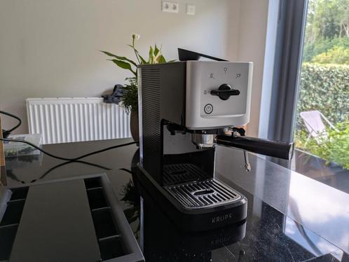 Krups XP3440 espressomachine, pistonmachine, Witgoed en Apparatuur, Koffiezetapparaten, Zo goed als nieuw, Espresso apparaat, Ophalen of Verzenden