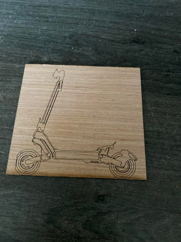 Houten scooter decoratie, Hobby en Vrije tijd, Knutselen, Ophalen of Verzenden, Nieuw, Knutselwerk