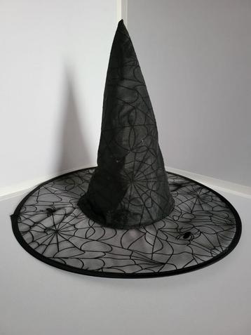 Zwarte halloween heksenhoed met spinnen en glitter beschikbaar voor biedingen