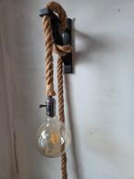 Wandlamp met touw E27 industrieel, Ophalen of Verzenden, Zo goed als nieuw, Hout, Industrieel