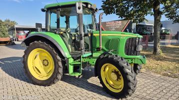 JOHN DEERE 6120 SE met kruip en 4850 uur beschikbaar voor biedingen