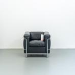 4x Cassina Le Corbusier LC2 fauteuil Zwart Leer, Zo goed als nieuw, Leer