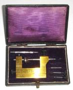 Antiek klokken/horlogemakers instrument in originele doos., Ophalen of Verzenden