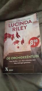 Lucinda Riley - De orchideeëntuin, Lucinda Riley, Ophalen of Verzenden, Zo goed als nieuw, Nederland