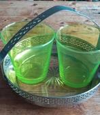 Oude schaal met 2 glazen, Ophalen of Verzenden